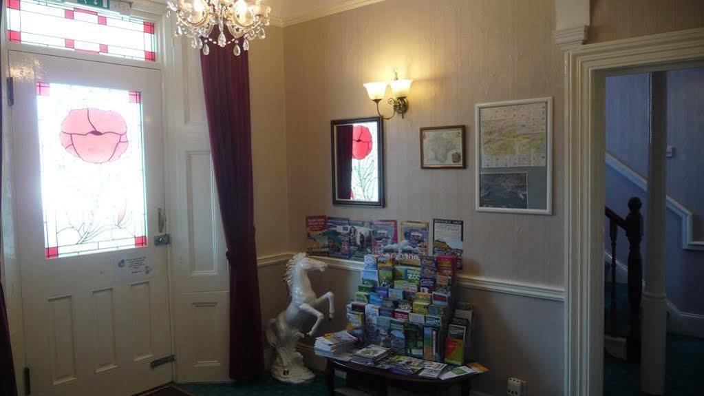 The Station Guest House Galmpton Dış mekan fotoğraf